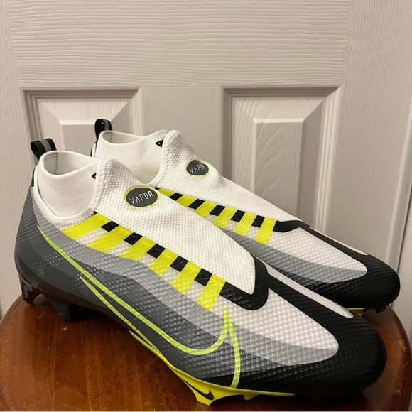 Nike Vapor Edge Pro 360 Football Cleats DQ3670-071 - Picture 2 of 9